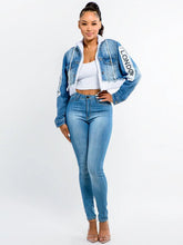 Load image into Gallery viewer, FASHION TOUR DENIM JACKET WITH HOODIE
