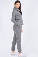 Load image into Gallery viewer, BRUSHED MOCK NECK TOP&amp; PANTS SET
