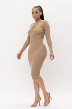 Load image into Gallery viewer, DOUBLE CUT OUT DRESS
